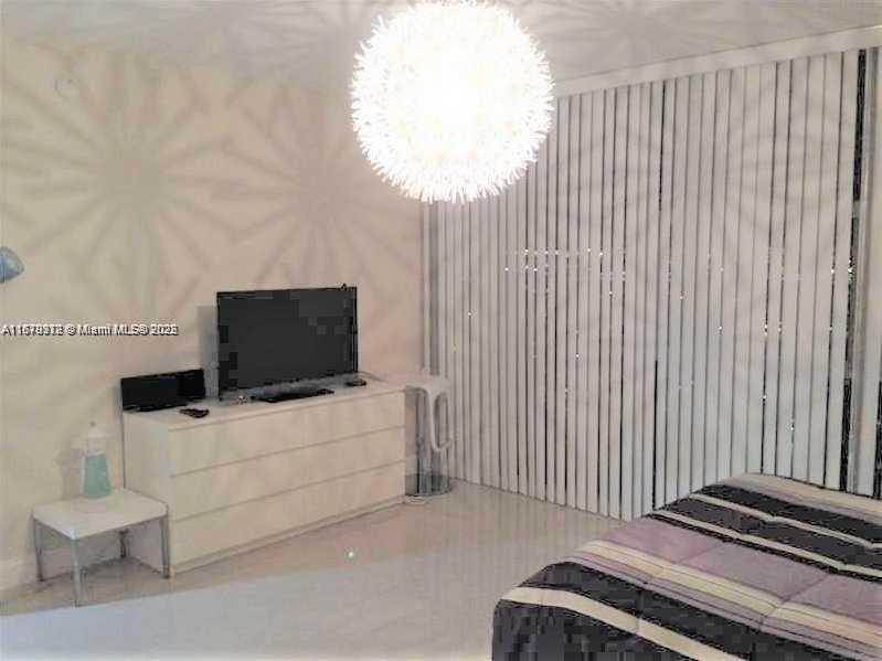 Small Image of 1830 SOUTH OCEAN DR #3307, Hallandale Beach Number 13