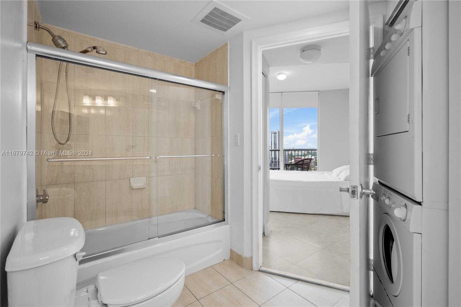 Small Image of 1750 NORTH BAYSHORE DR #2314, Miami Number 16