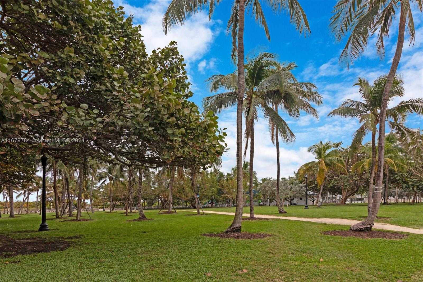 Small Image of 335 OCEAN DR #126, Miami Beach Number 26