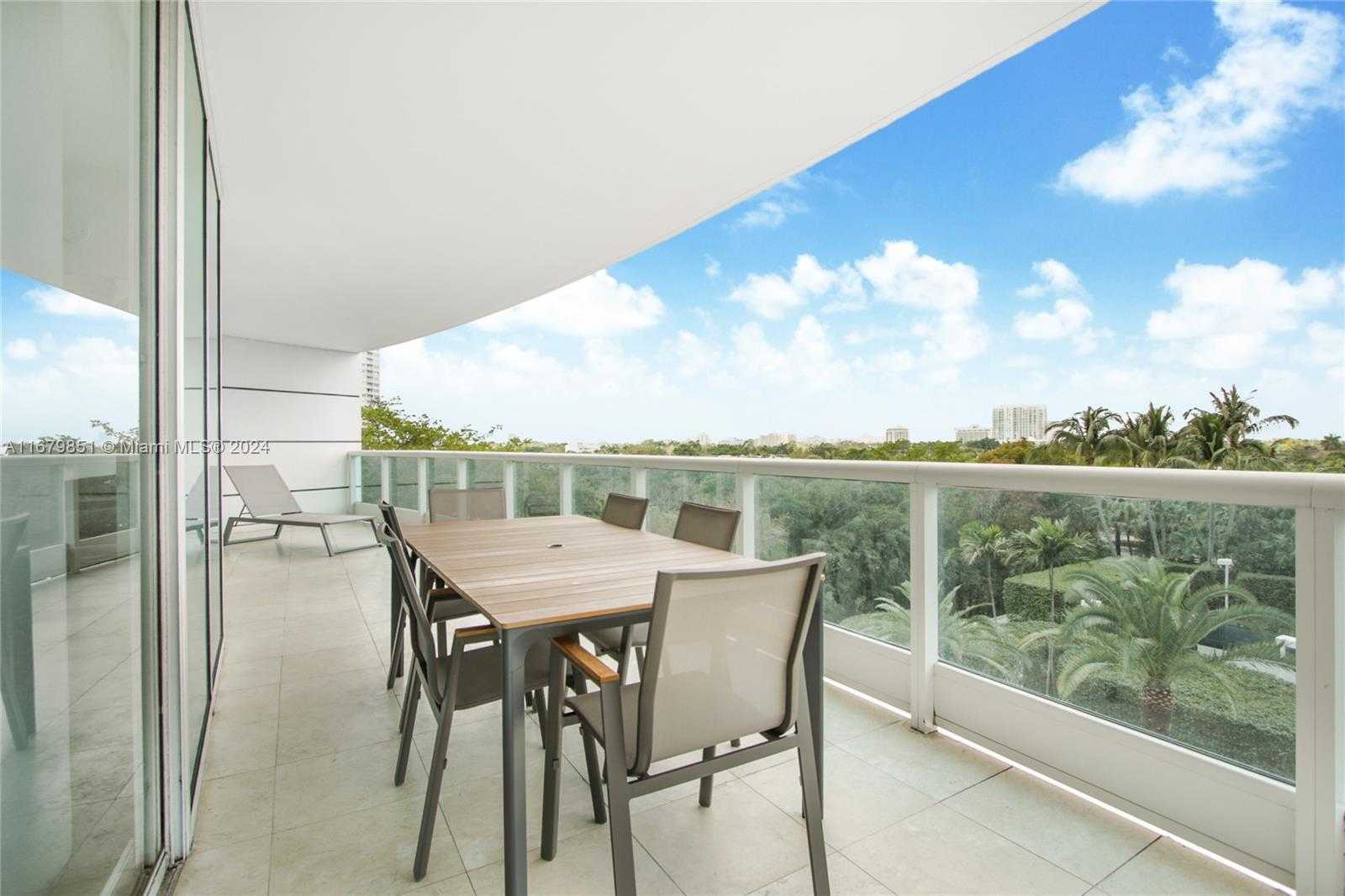 Small Image of 2127 BRICKELL AVE #806, Miami Number 3