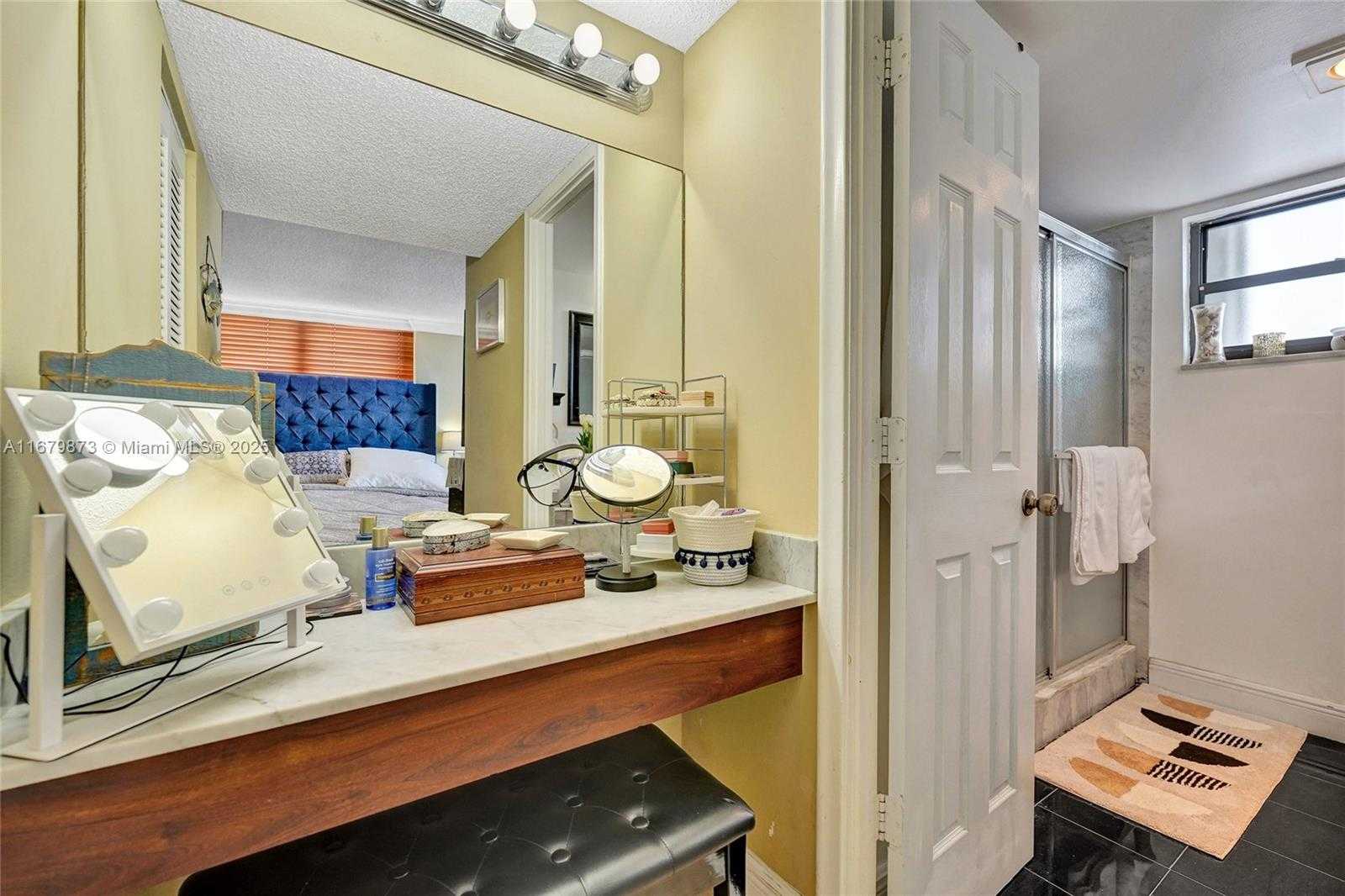 Small Image of 2401 SOUTH OCEAN DR #701, Hollywood Number 13