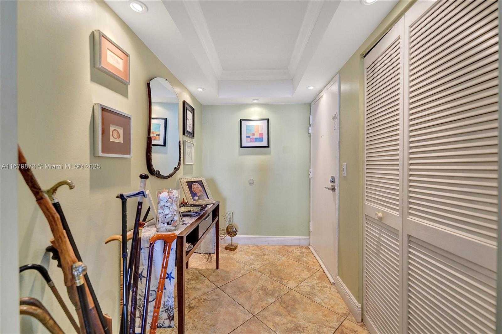 Small Image of 2401 SOUTH OCEAN DR #701, Hollywood Number 24