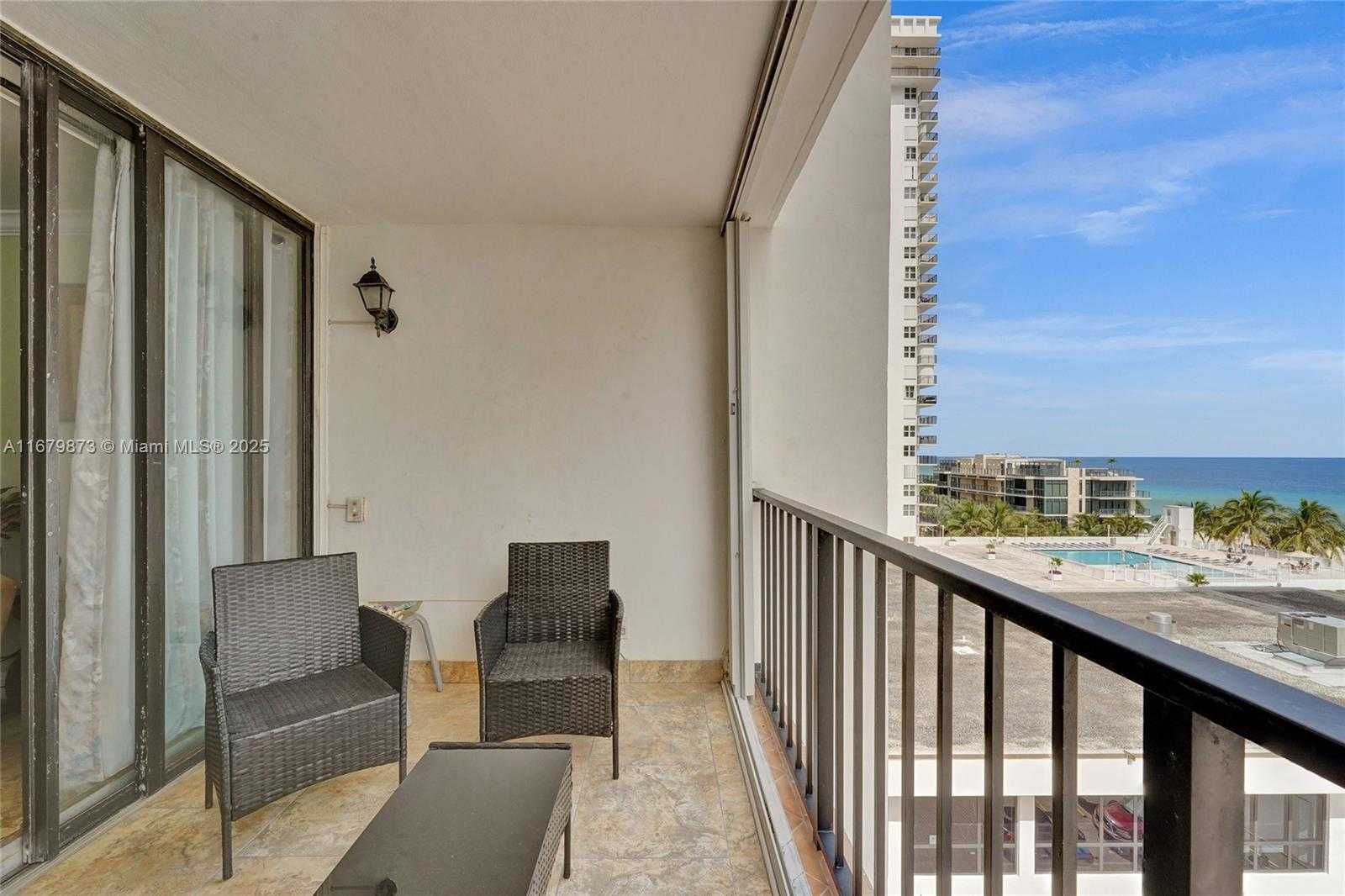 Small Image of 2401 SOUTH OCEAN DR #701, Hollywood Number 52