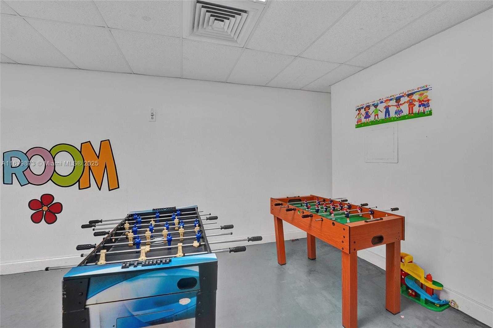 Small Image of 2401 SOUTH OCEAN DR #701, Hollywood Number 80