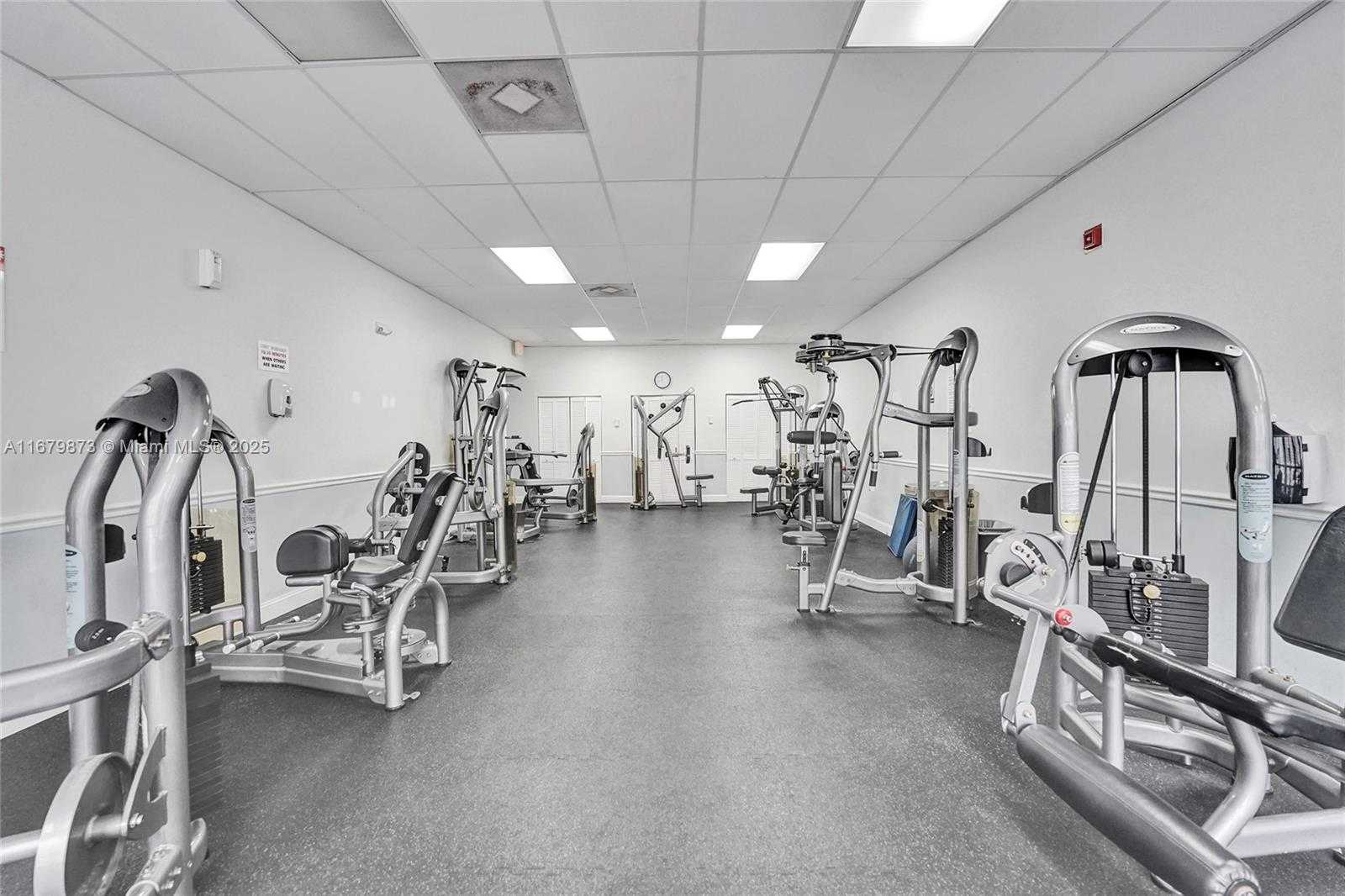 Small Image of 2401 SOUTH OCEAN DR #701, Hollywood Number 84