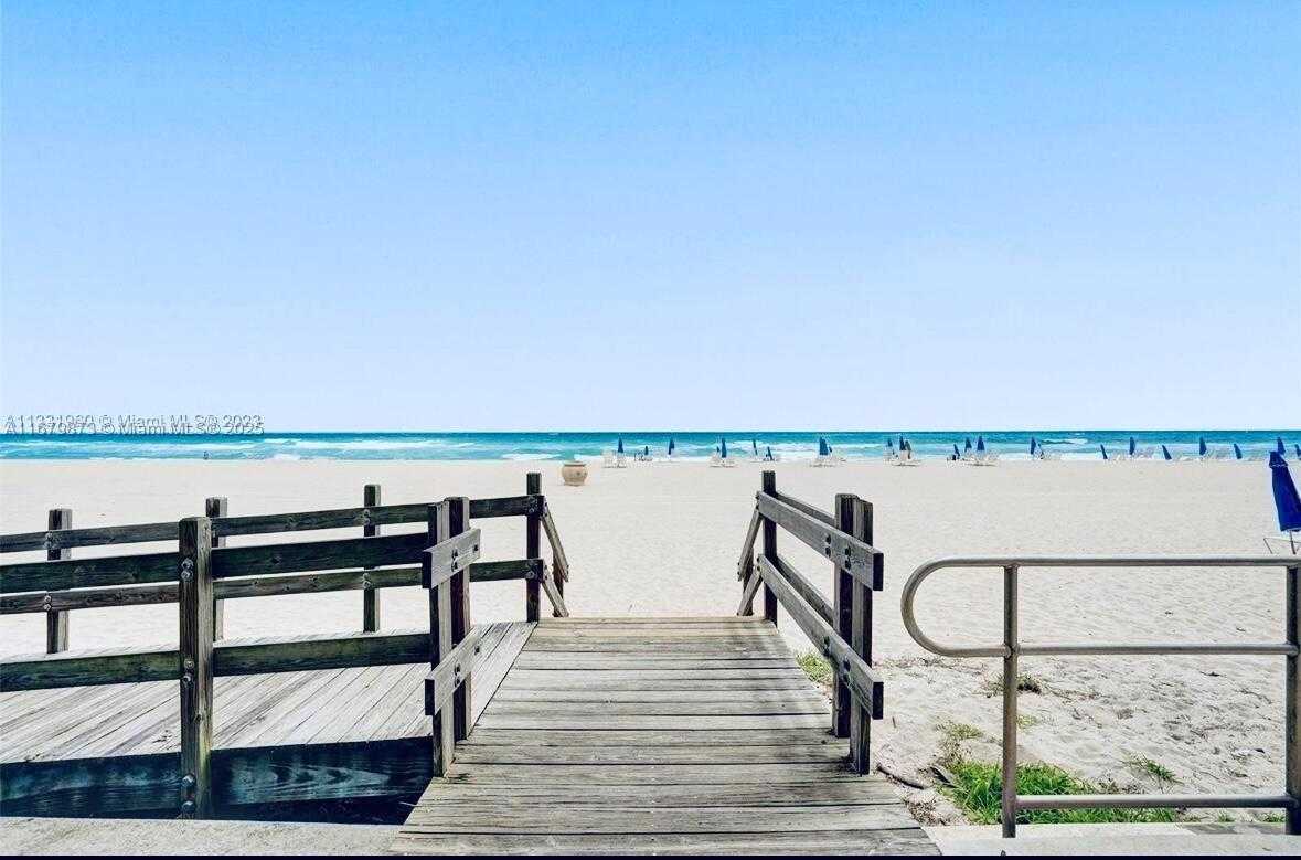 Small Image of 2401 SOUTH OCEAN DR #701, Hollywood Number 90