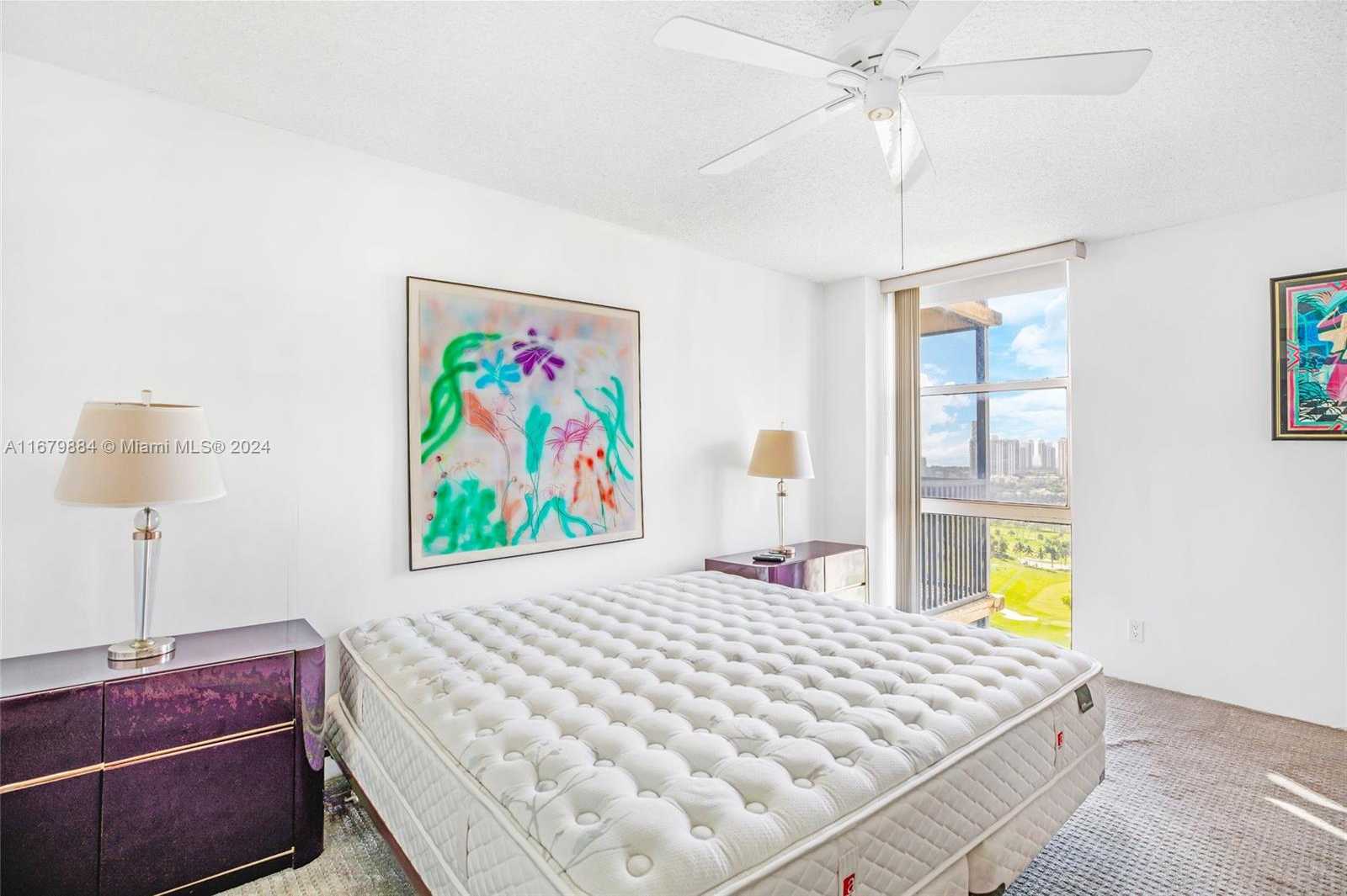 Small Image of 20301 E Country Club Dr, Aventura, FL 33180, USA Number 21