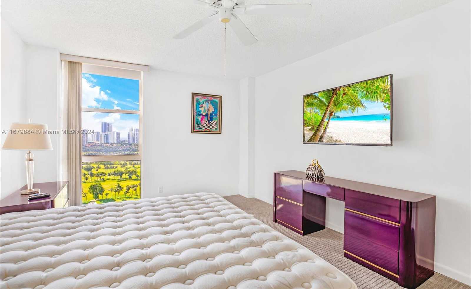 Small Image of 20301 E Country Club Dr, Aventura, FL 33180, USA Number 22