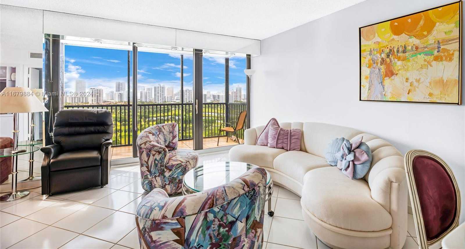 Small Image of 20301 E Country Club Dr, Aventura, FL 33180, USA Number 8