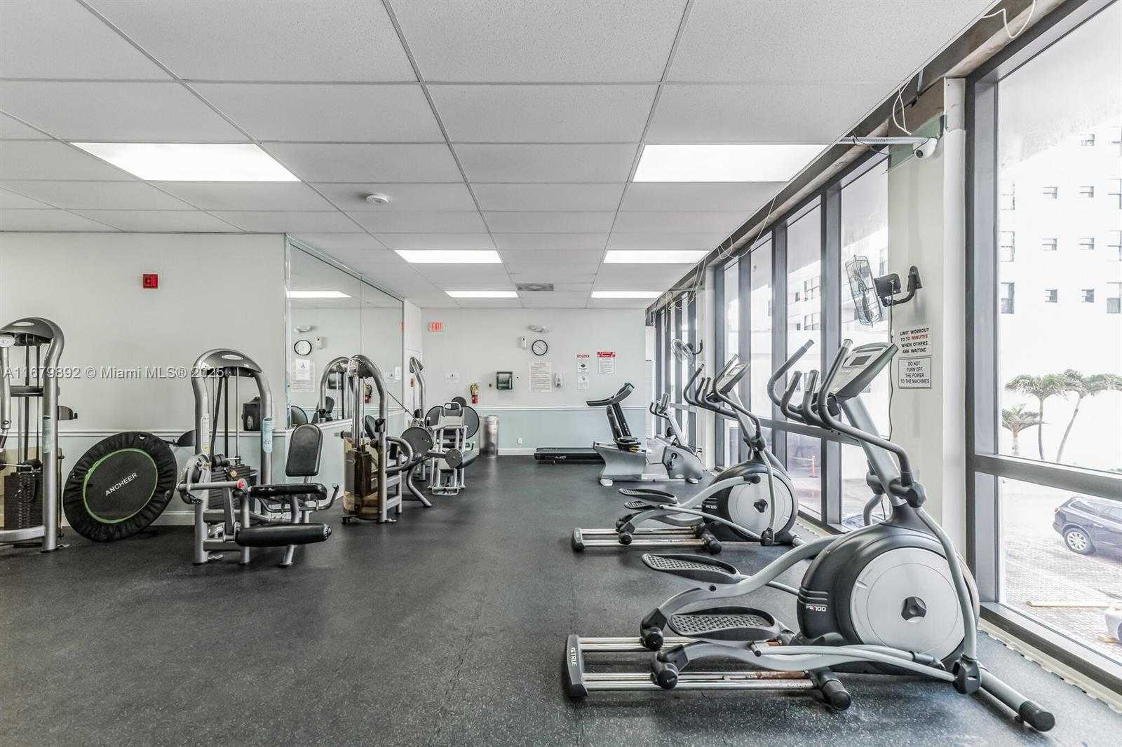 Small Image of 2301 SOUTH OCEAN DR #A8, Hollywood Number 13