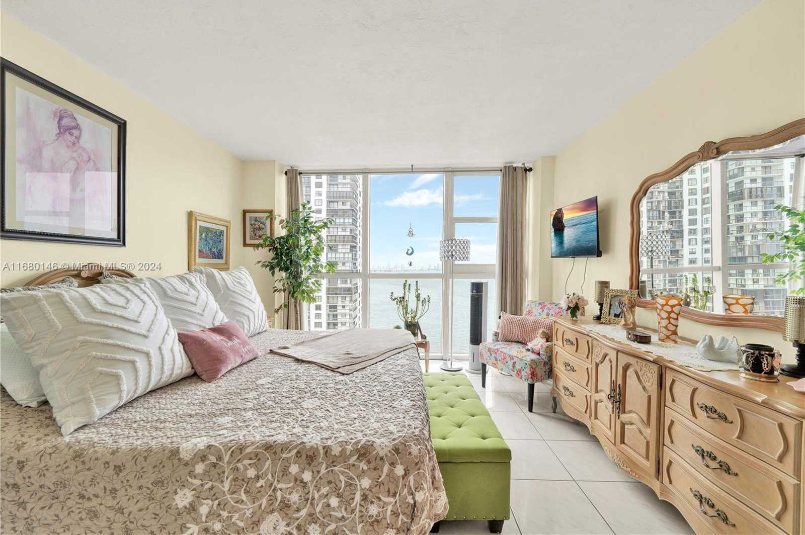 Small Image of 2451 BRICKELL AVE #17G, Miami Number 14
