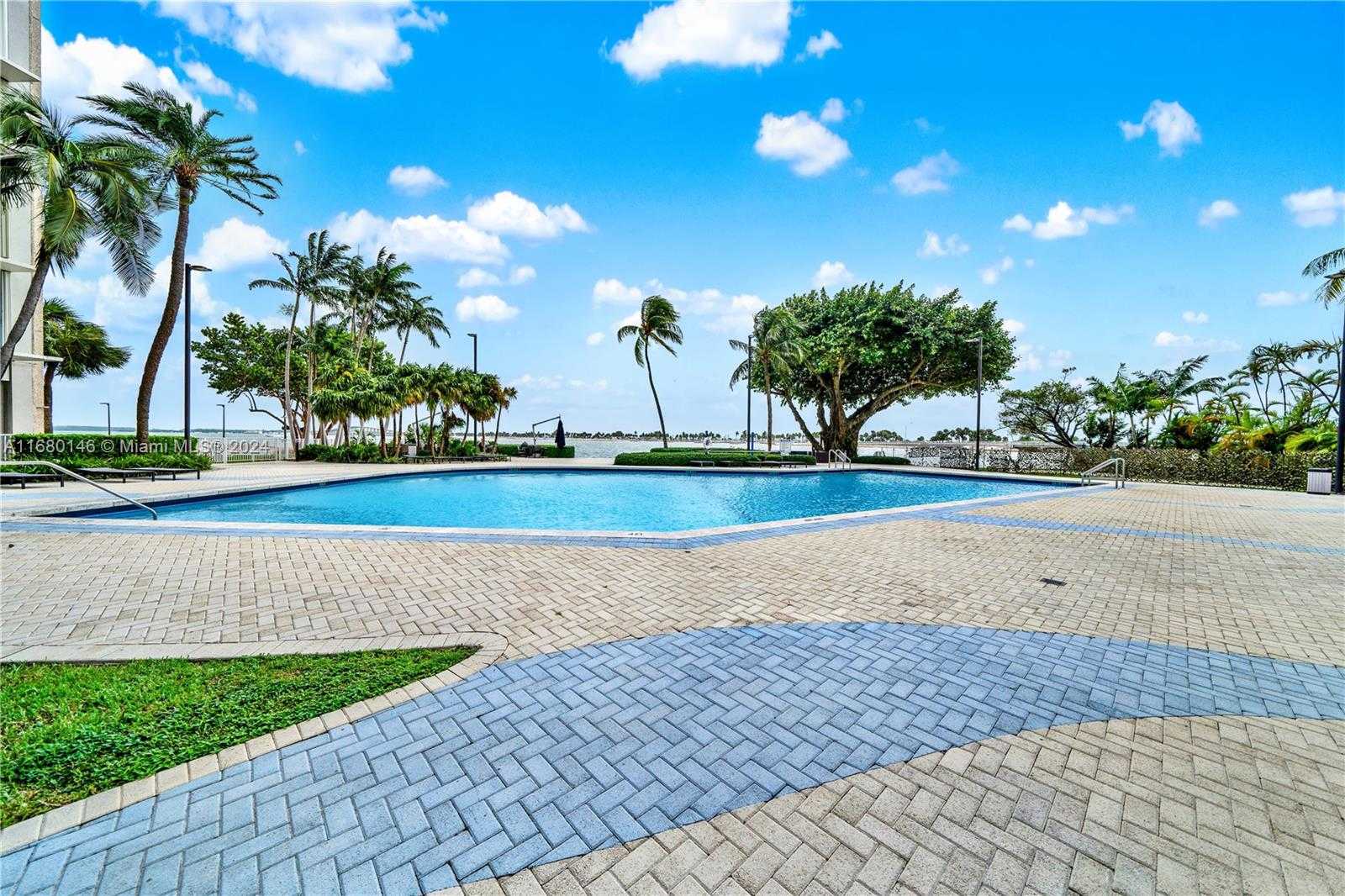 Small Image of 2451 BRICKELL AVE #17G, Miami Number 32
