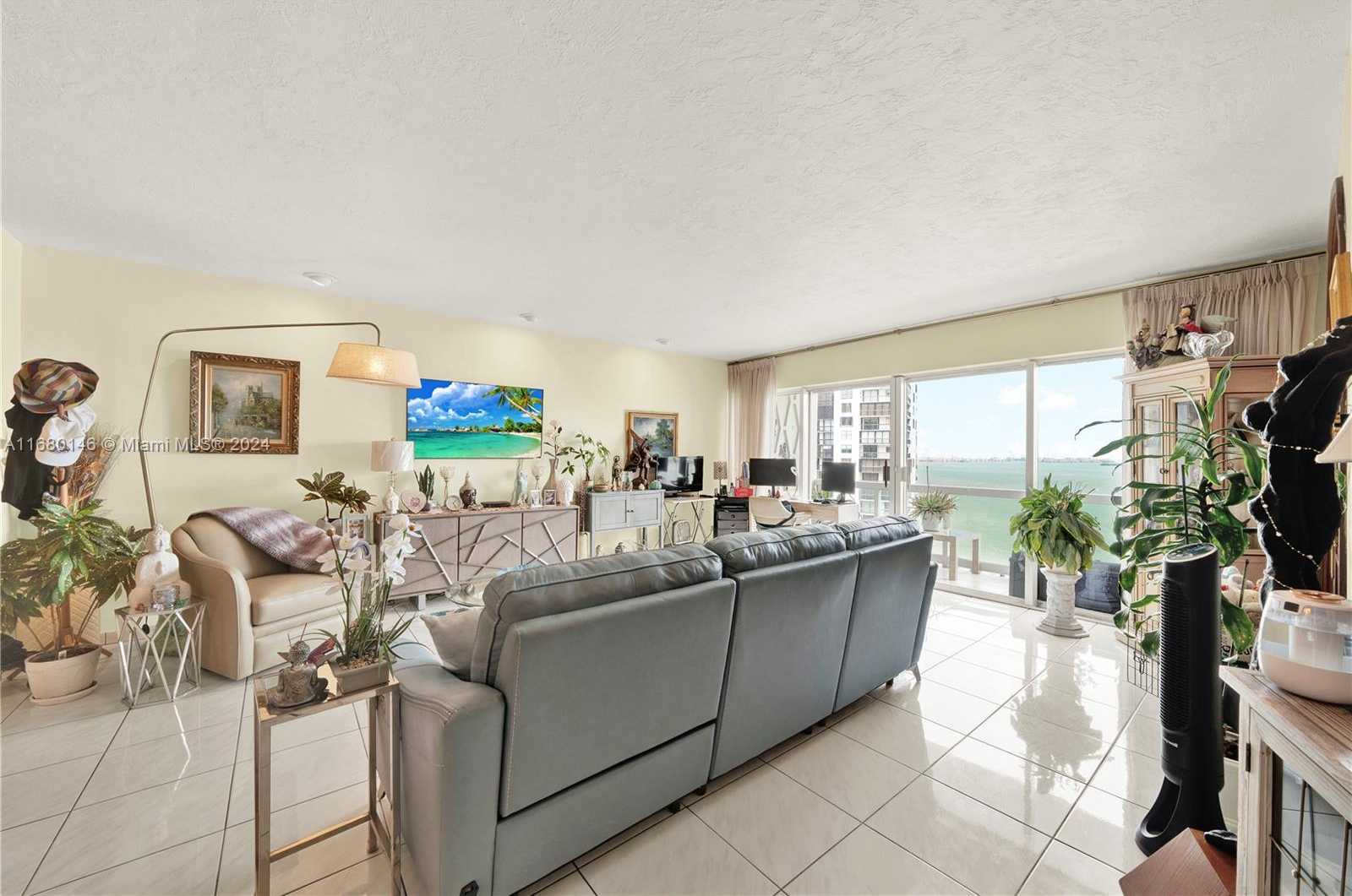 Small Image of 2451 BRICKELL AVE #17G, Miami Number 9