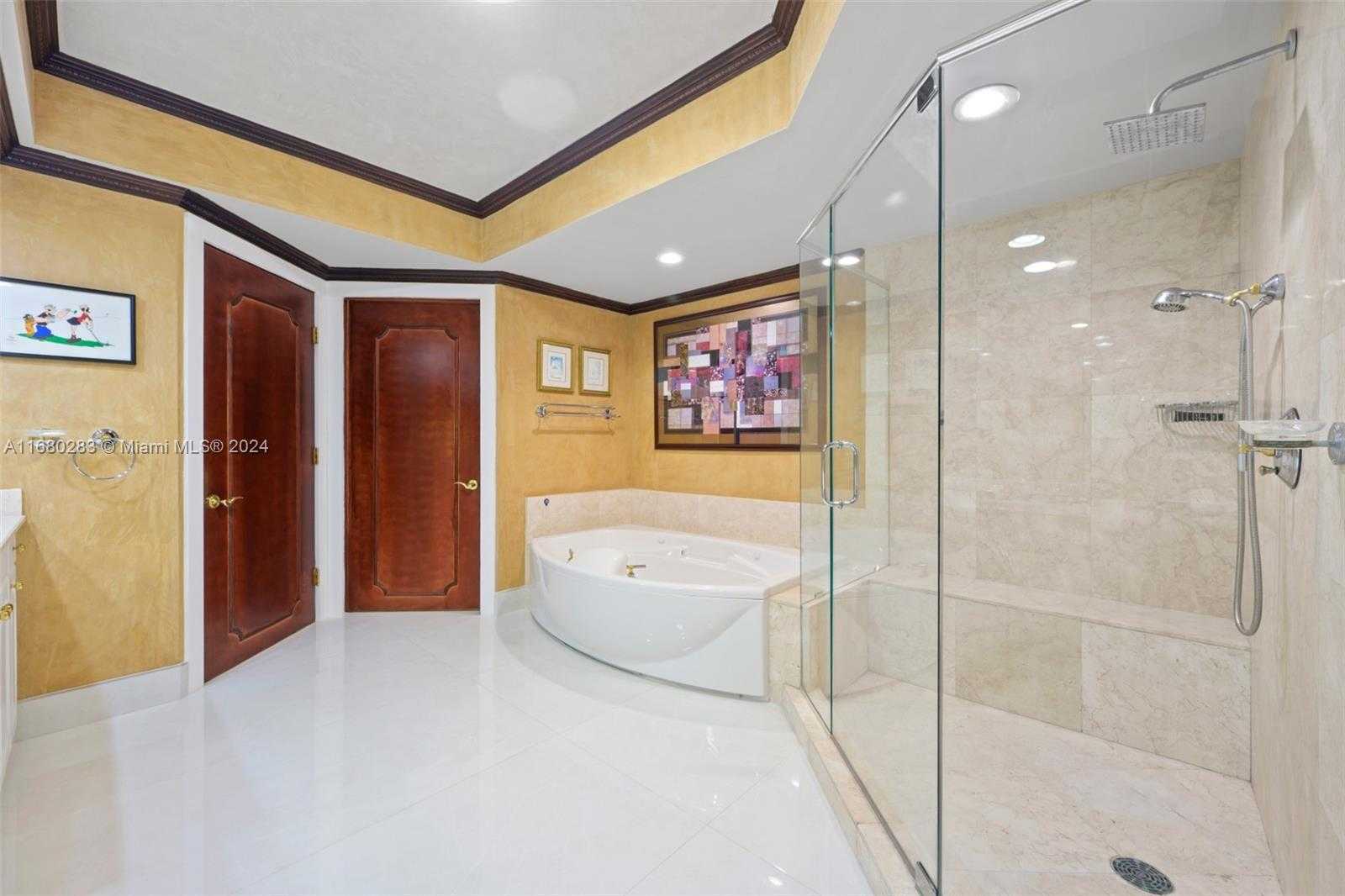Small Image of 3201 NORTH EAST 183RD ST #1702, Aventura Number 7