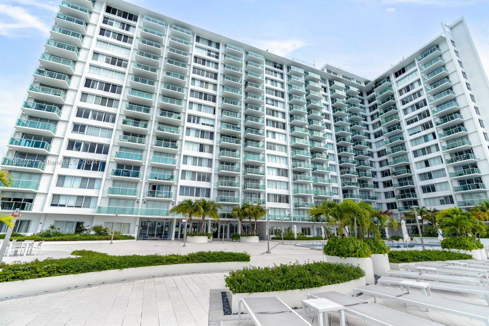 Small Image of Mirador 1000, 1000 West Ave, Miami Beach, FL 33139, USA Number 22