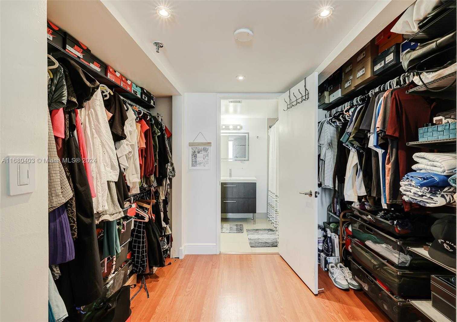 Small Image of 850 NORTH MIAMI AVE #W-906, Miami Number 14