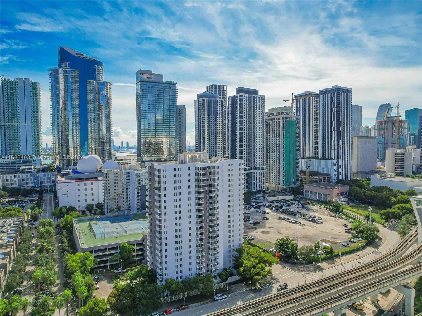 Small Image of 850 NORTH MIAMI AVE #W-906, Miami Number 39