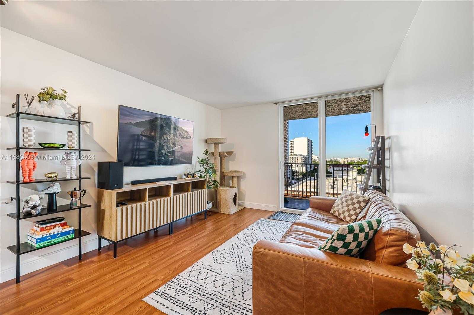 Small Image of 850 NORTH MIAMI AVE #W-906, Miami Number 4