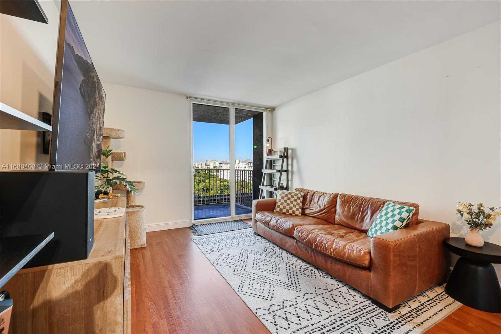 Small Image of 850 NORTH MIAMI AVE #W-906, Miami Number 6