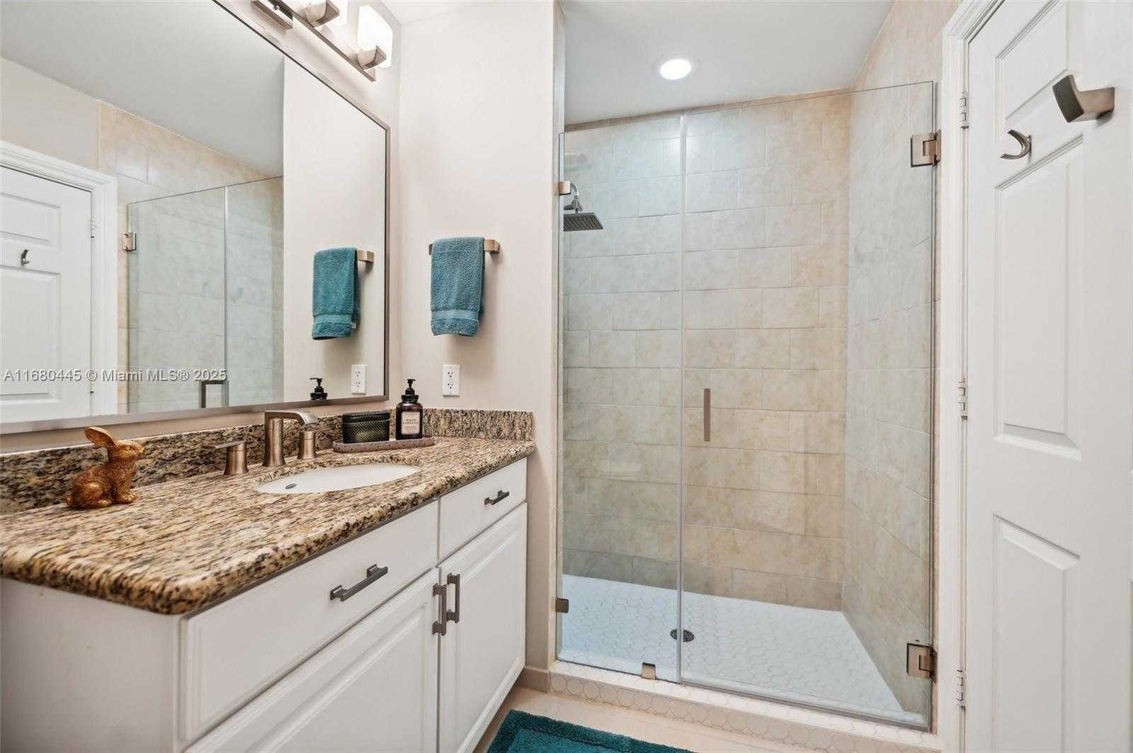 Small Image of 3001 NORTH EAST 185TH ST #712, Aventura Number 17