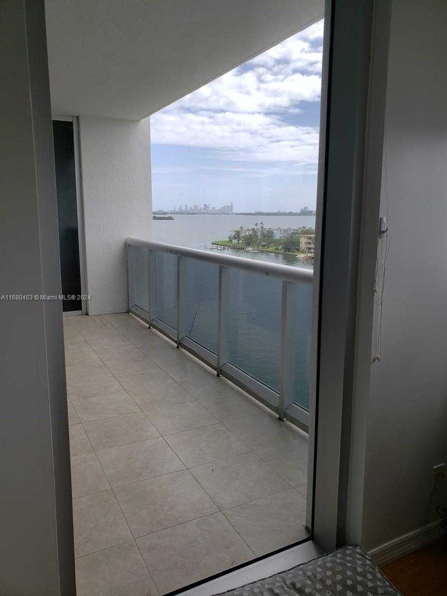 Small Image of 7929 WEST DR #802, North Bay Village Number 11