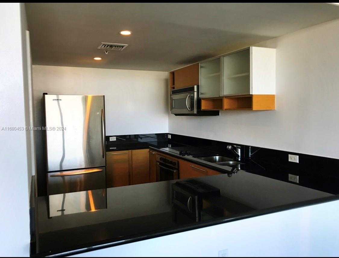 Small Image of 7929 WEST DR #802, North Bay Village Number 14