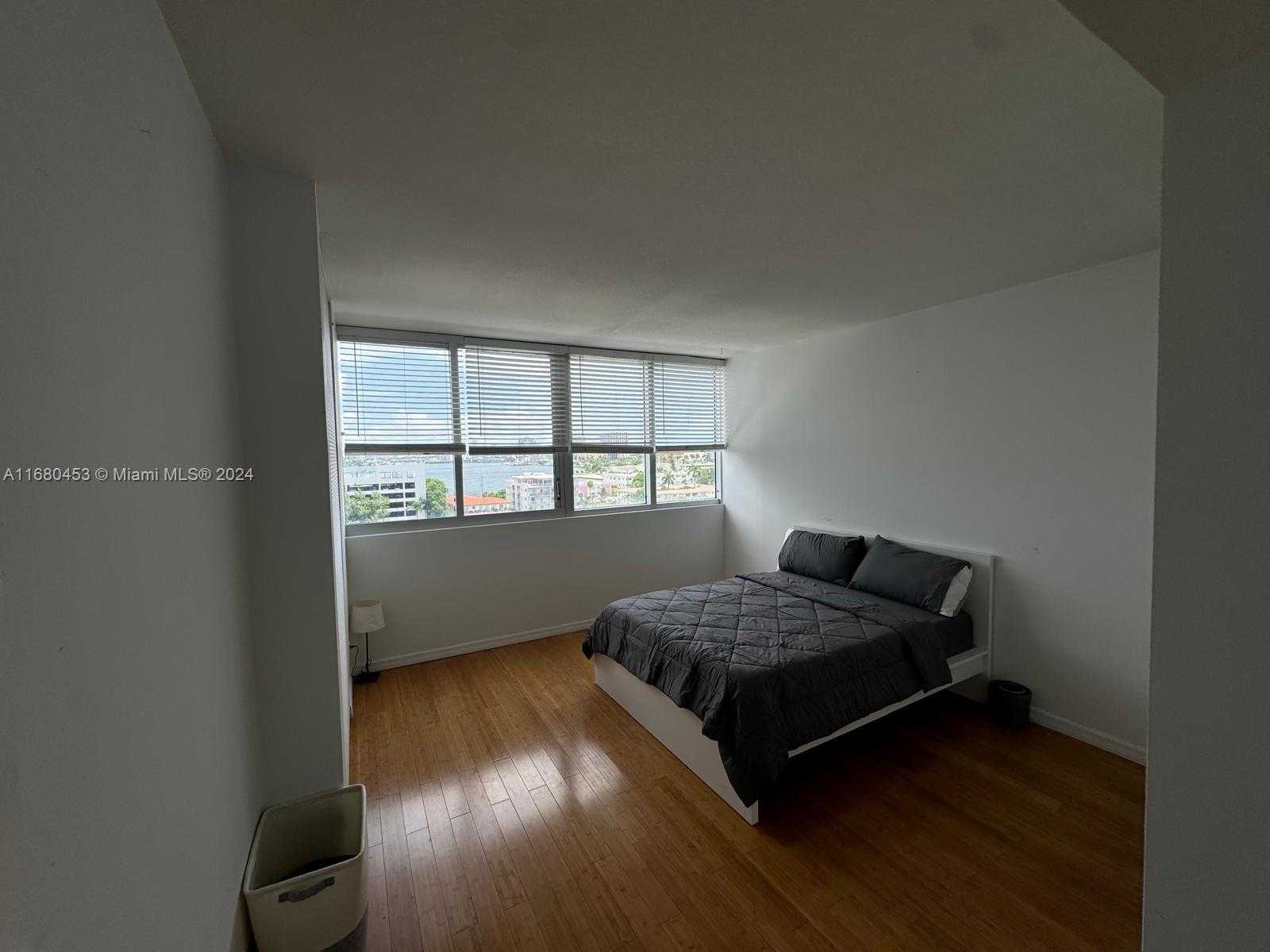 Small Image of 7929 WEST DR #802, North Bay Village Number 24
