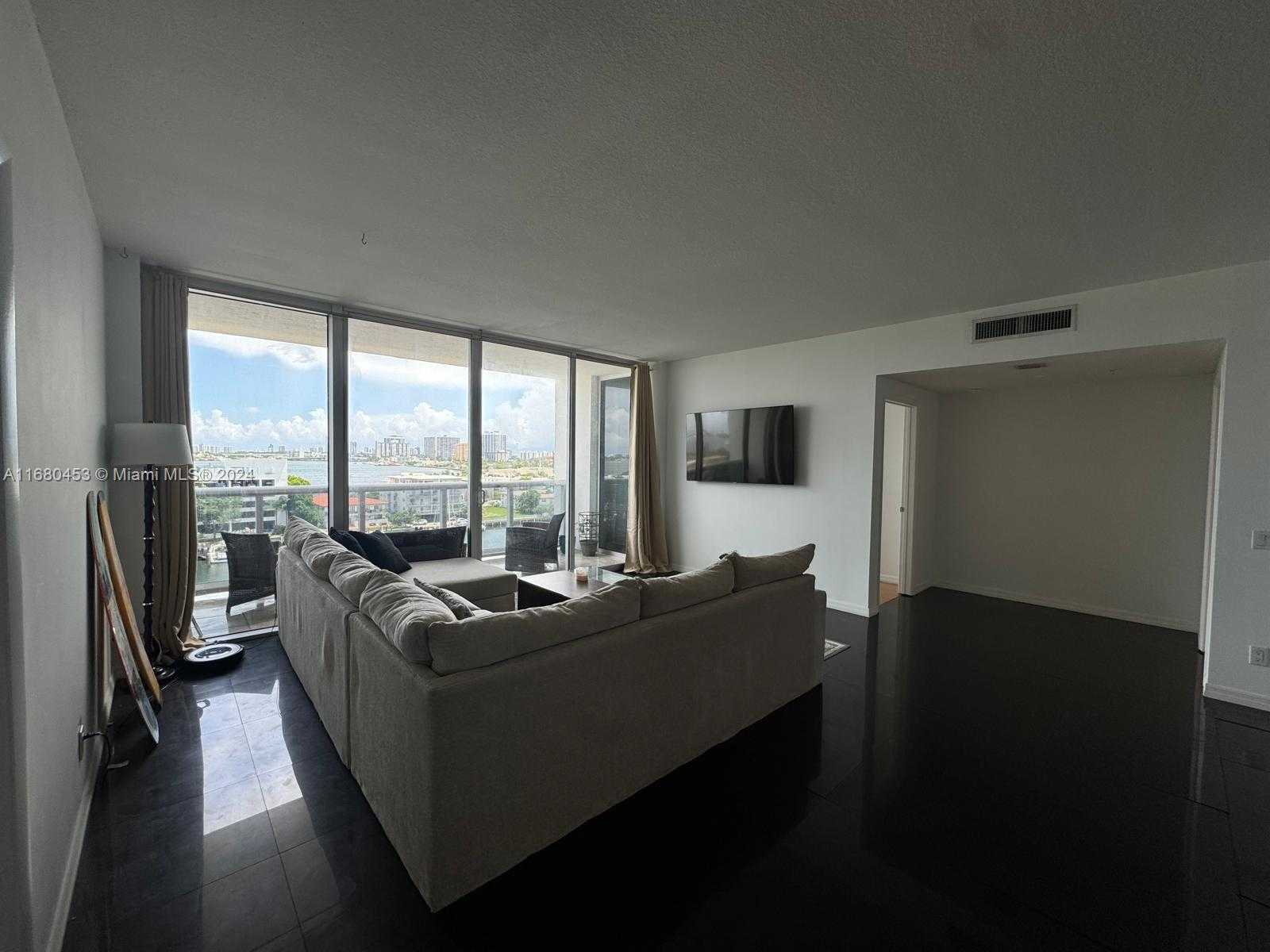 Small Image of 7929 WEST DR #802, North Bay Village Number 8
