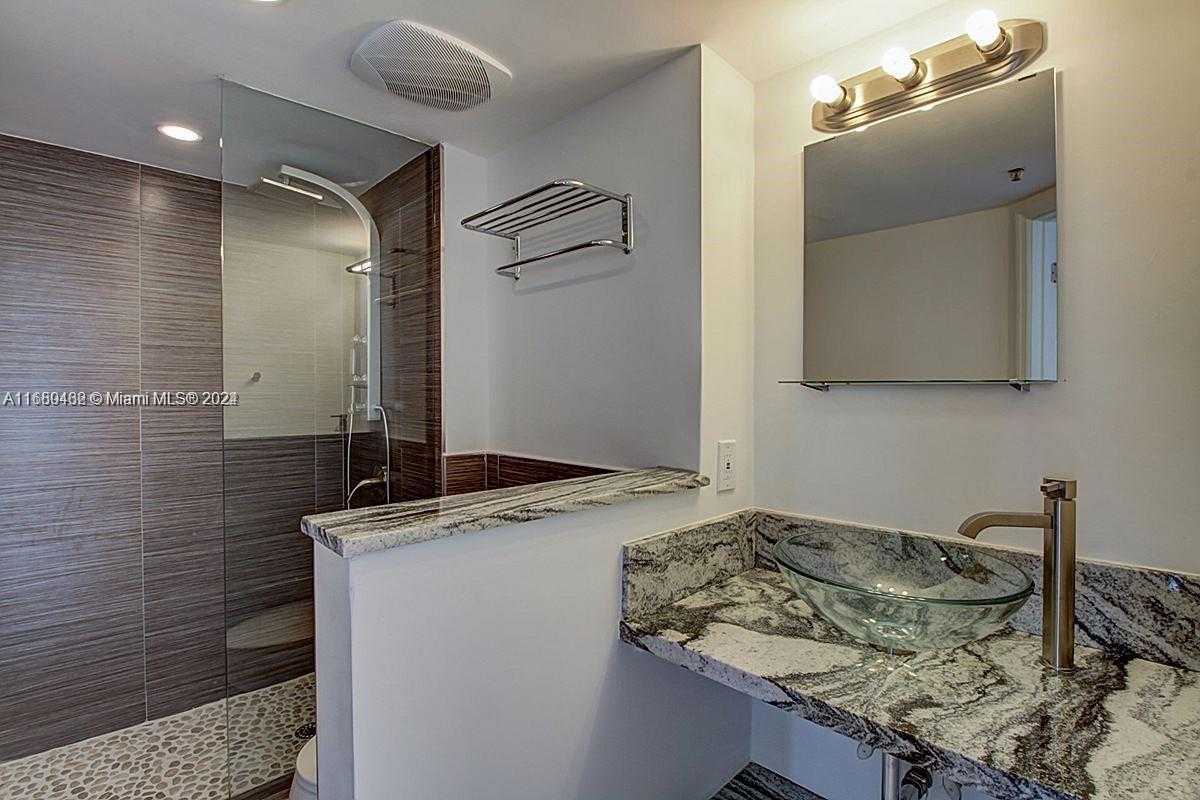 Small Image of 20505 EAST COUNTRY CLUB DR #1931, Aventura Number 12
