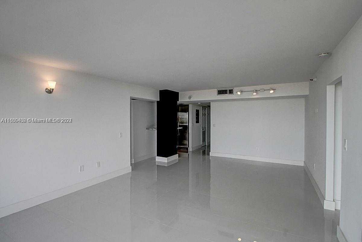 Small Image of 20505 EAST COUNTRY CLUB DR #1931, Aventura Number 2