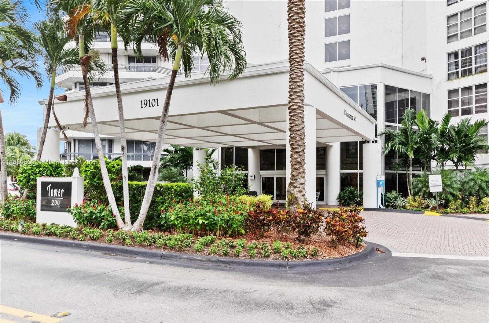 Small Image of 19101 NORTH EAST 36TH CT #2501, Aventura Number 31