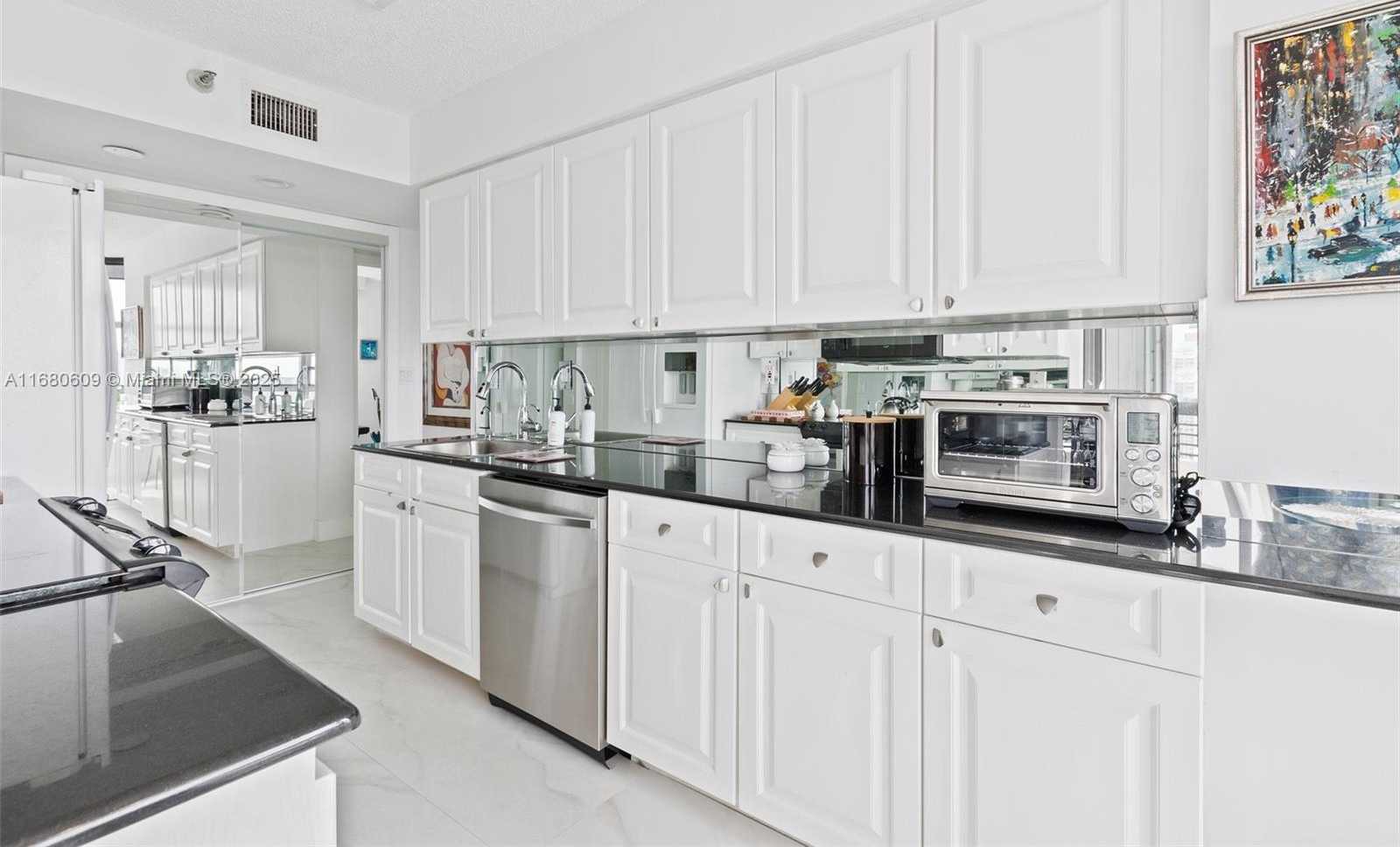 Small Image of 19101 NORTH EAST 36TH CT #2501, Aventura Number 6
