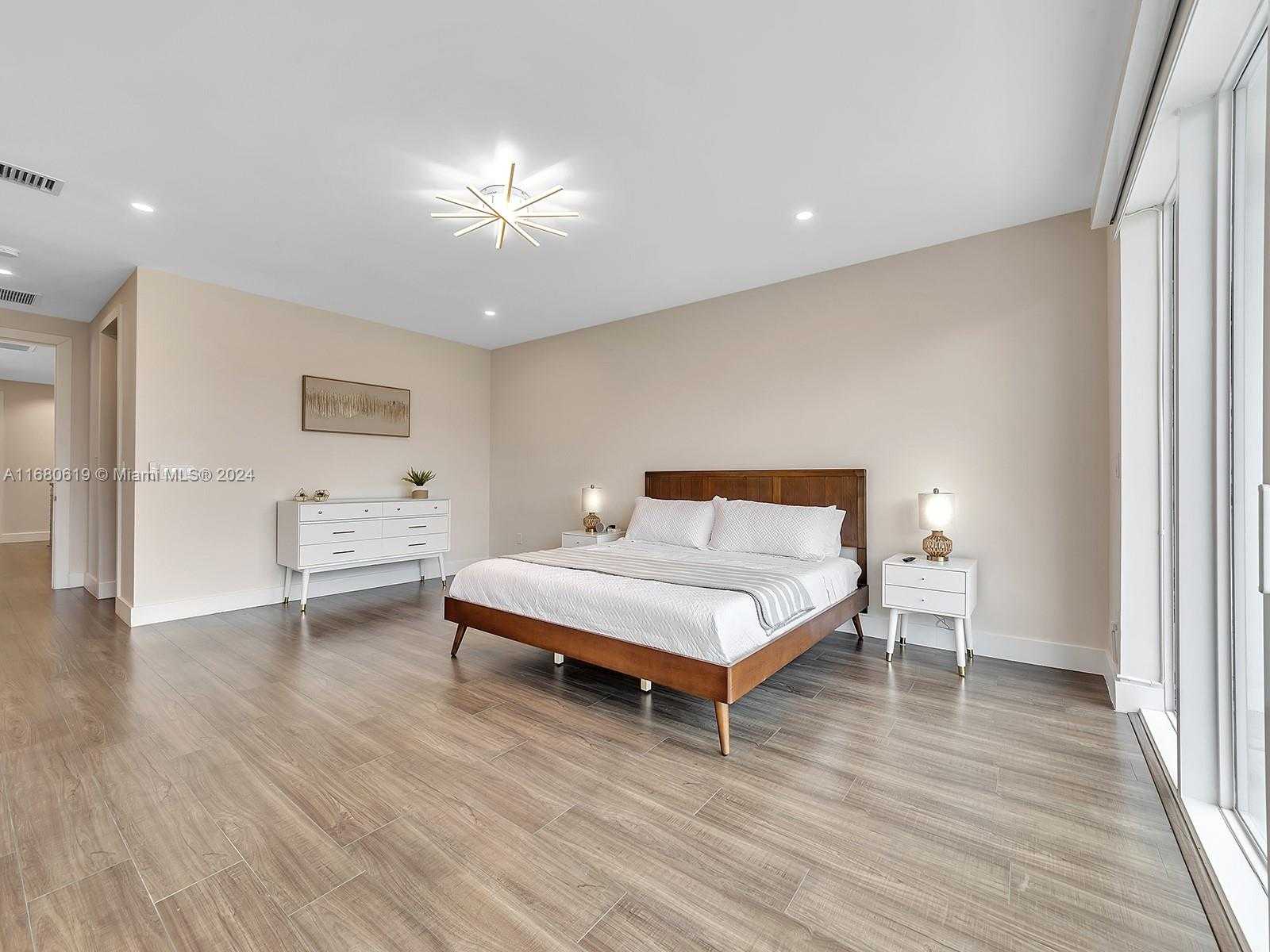 Small Image of 1808 CORAL RIDGE DR #1808, Fort Lauderdale Number 17