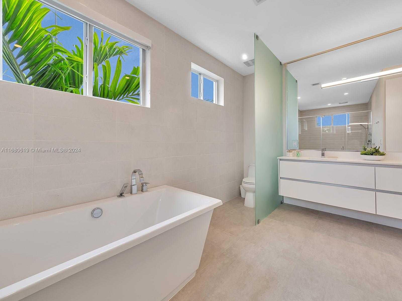 Small Image of 1808 CORAL RIDGE DR #1808, Fort Lauderdale Number 19