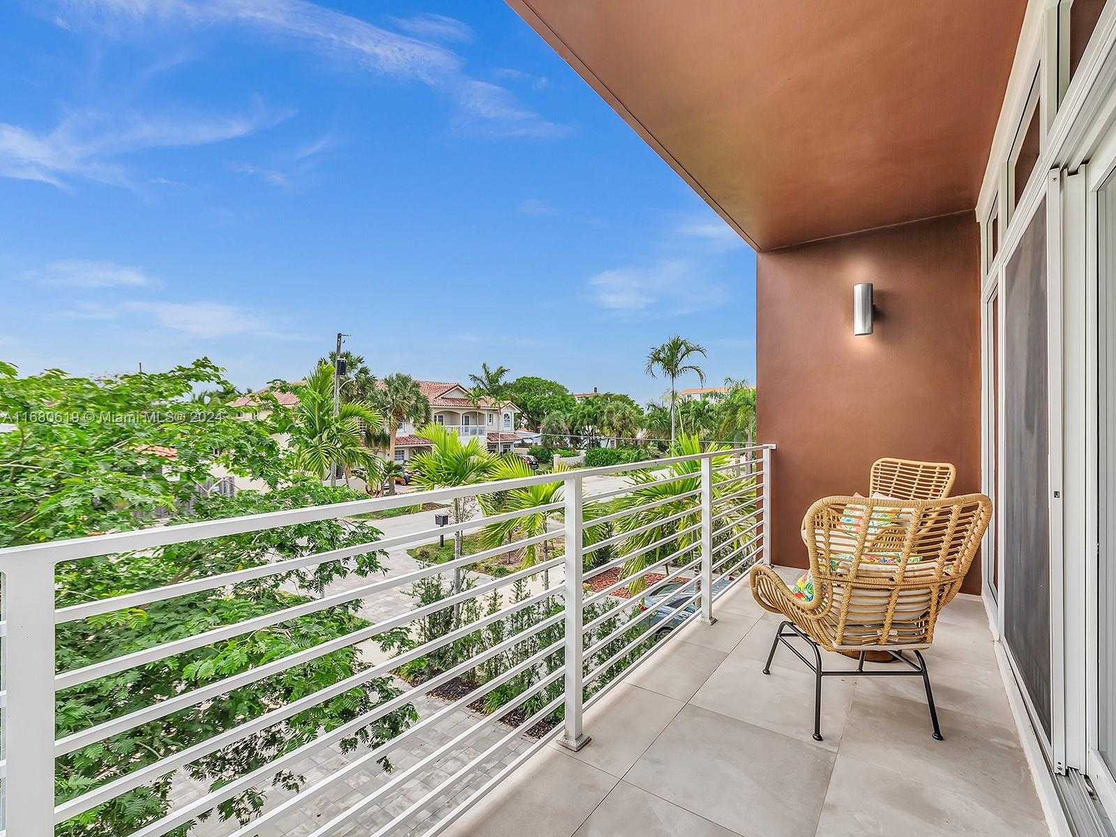 Small Image of 1808 CORAL RIDGE DR #1808, Fort Lauderdale Number 31