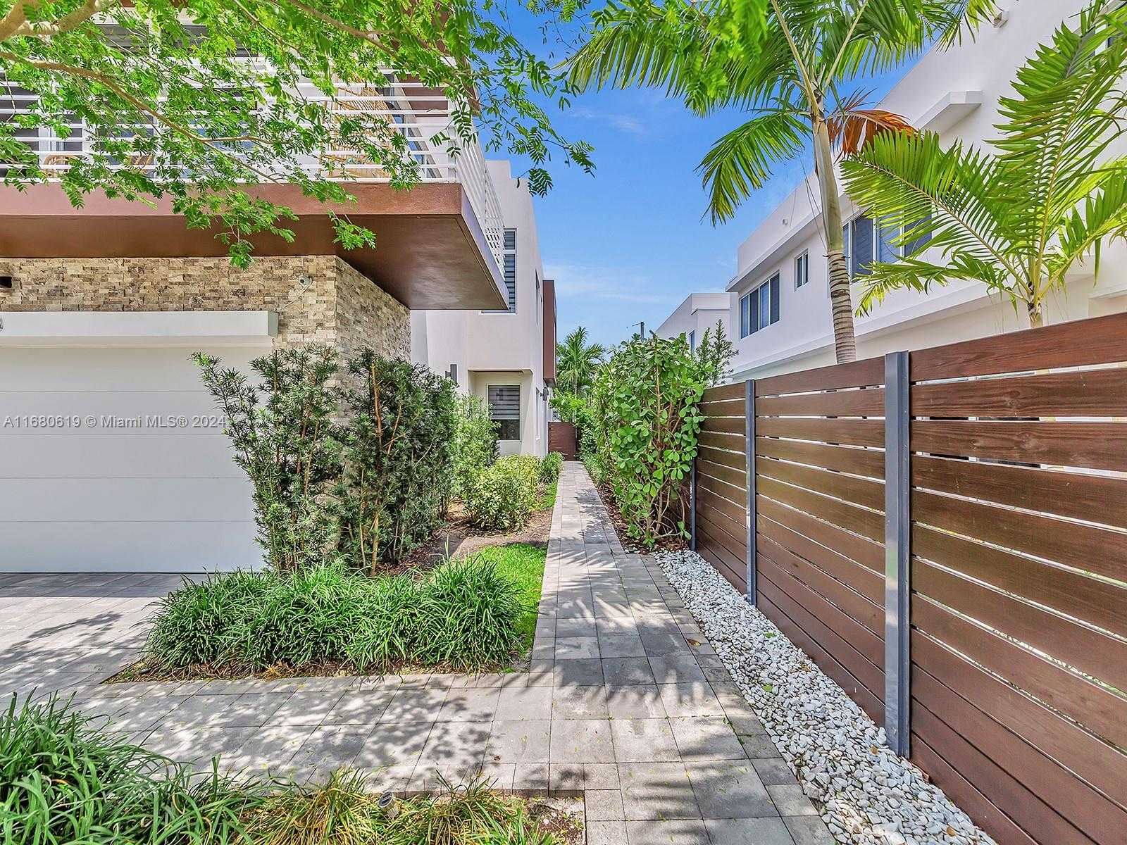 Small Image of 1808 CORAL RIDGE DR #1808, Fort Lauderdale Number 39