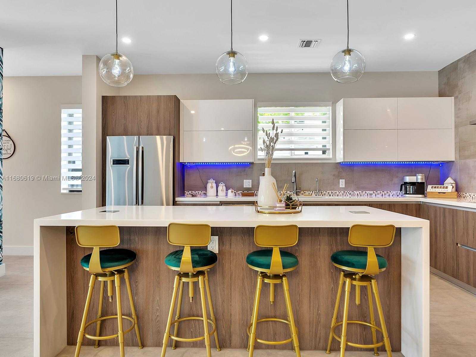 Small Image of 1808 CORAL RIDGE DR #1808, Fort Lauderdale Number 4