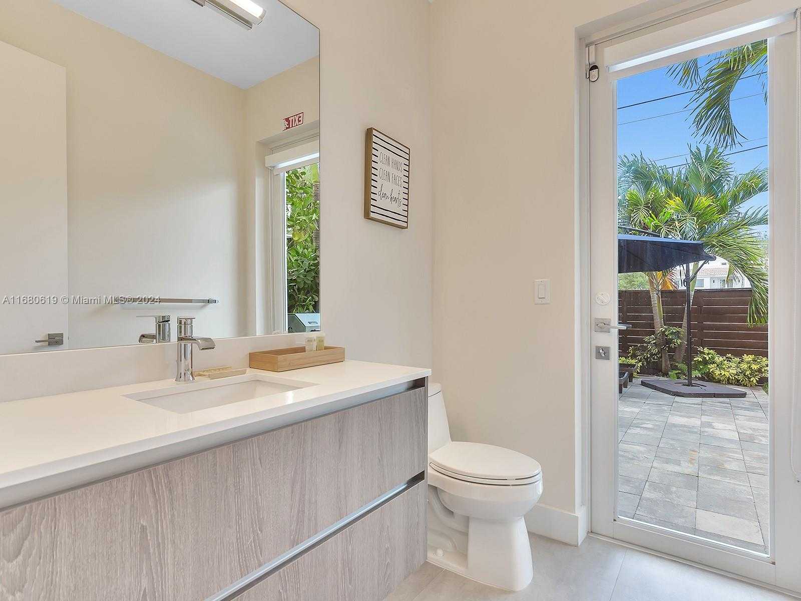 Small Image of 1808 CORAL RIDGE DR #1808, Fort Lauderdale Number 47