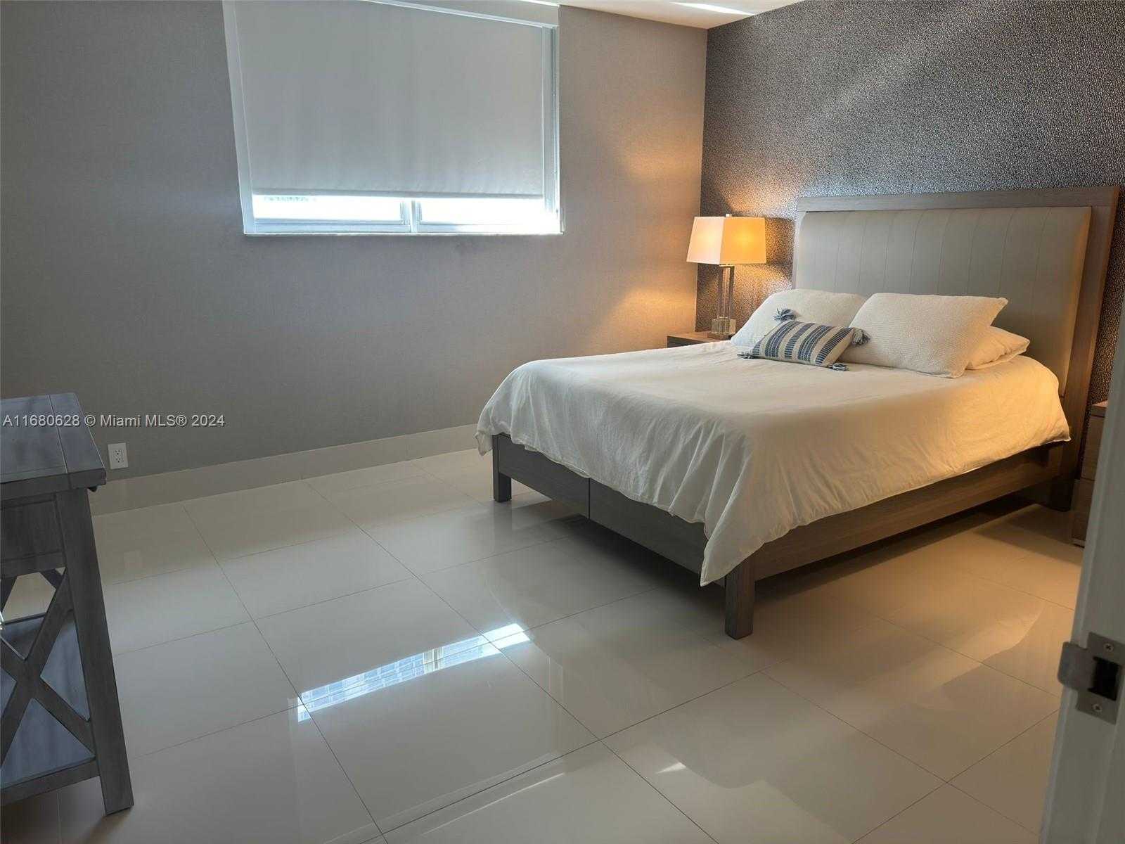 Small Image of 4001 SOUTH OCEAN DR #5F, Hollywood Number 12