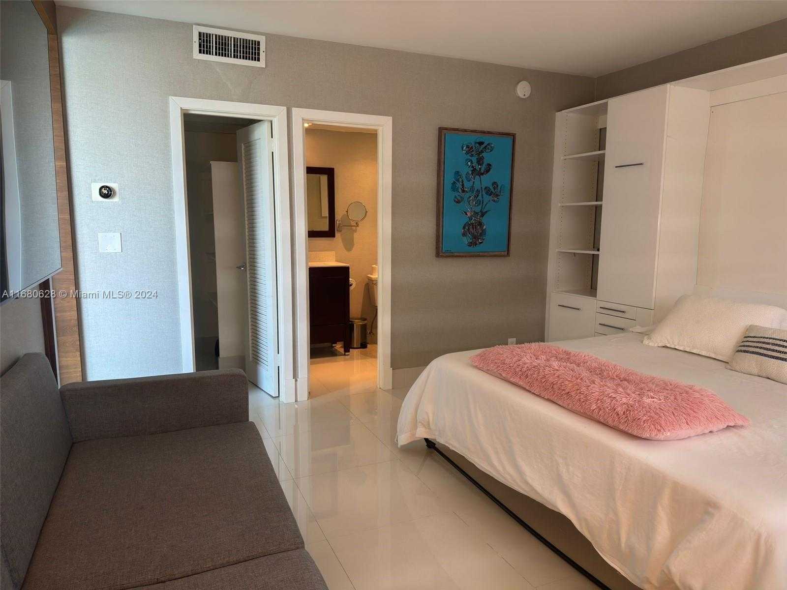 Small Image of 4001 SOUTH OCEAN DR #5F, Hollywood Number 16
