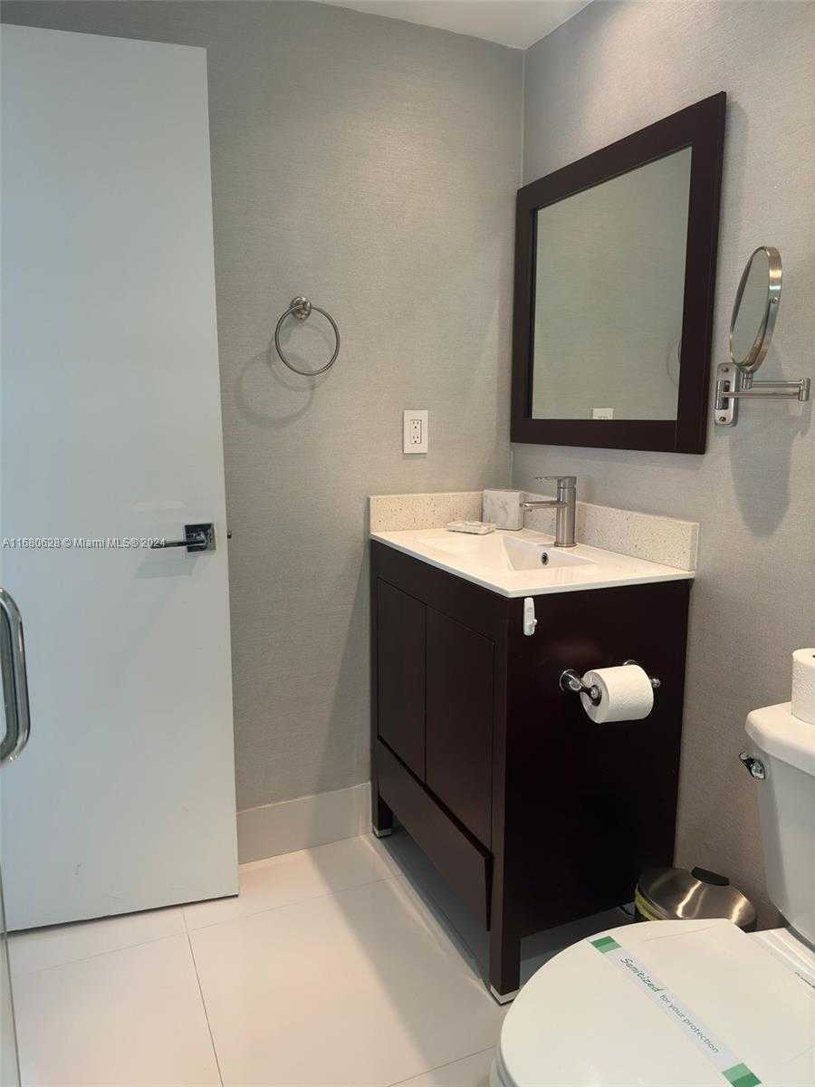 Small Image of 4001 SOUTH OCEAN DR #5F, Hollywood Number 17