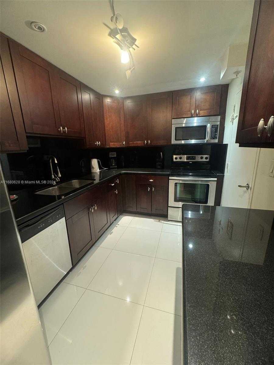 Small Image of 4001 SOUTH OCEAN DR #5F, Hollywood Number 23