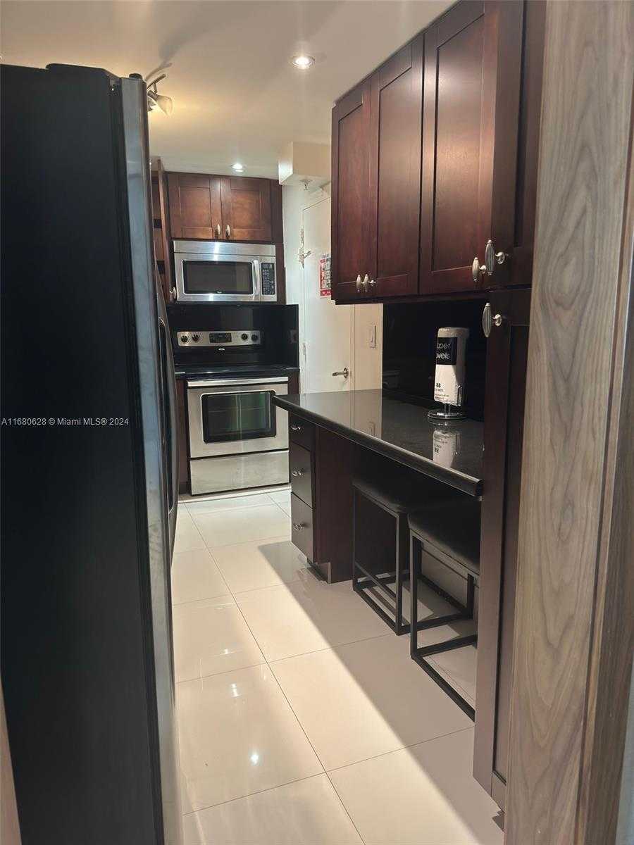 Small Image of 4001 SOUTH OCEAN DR #5F, Hollywood Number 24
