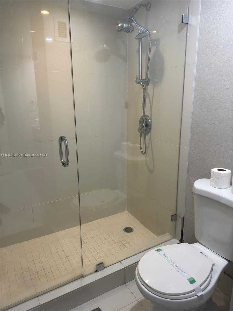 Small Image of 4001 SOUTH OCEAN DR #5F, Hollywood Number 8