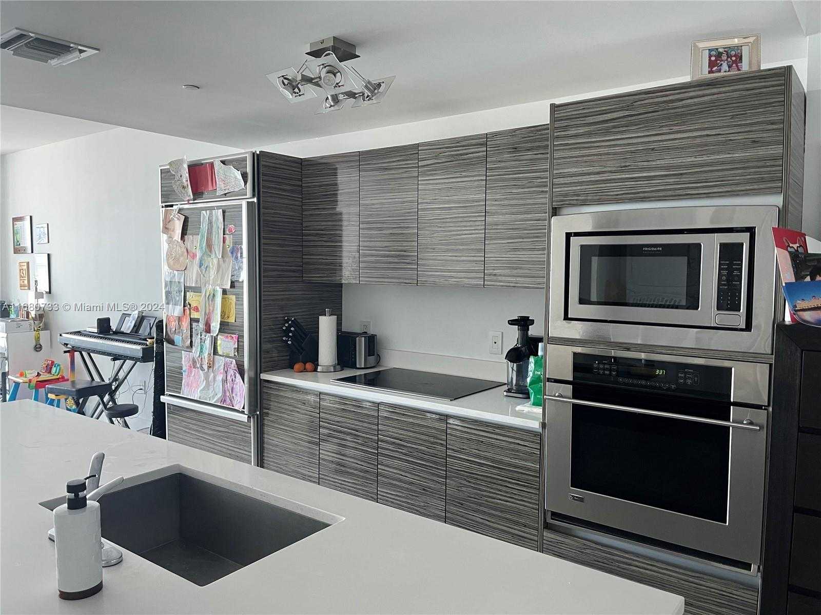Small Image of 460 NORTH EAST 28TH ST #1403, Miami Number 4
