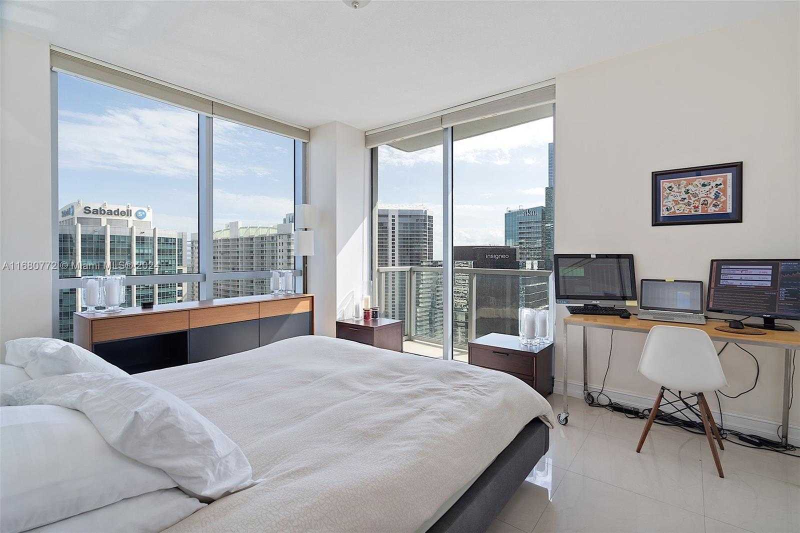 Small Image of 1060 BRICKELL AVE #3407, Miami Number 25