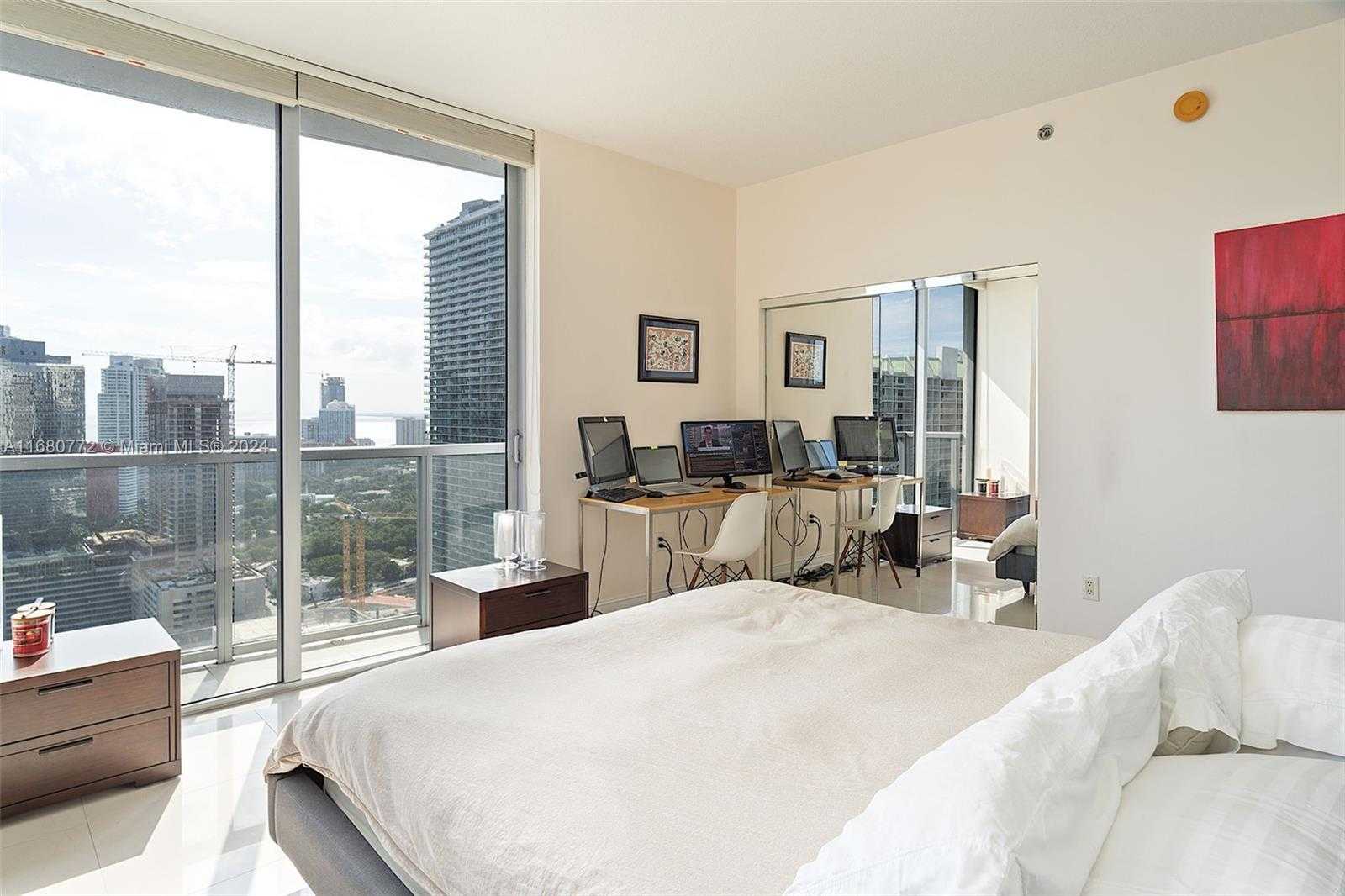 Small Image of 1060 BRICKELL AVE #3407, Miami Number 29