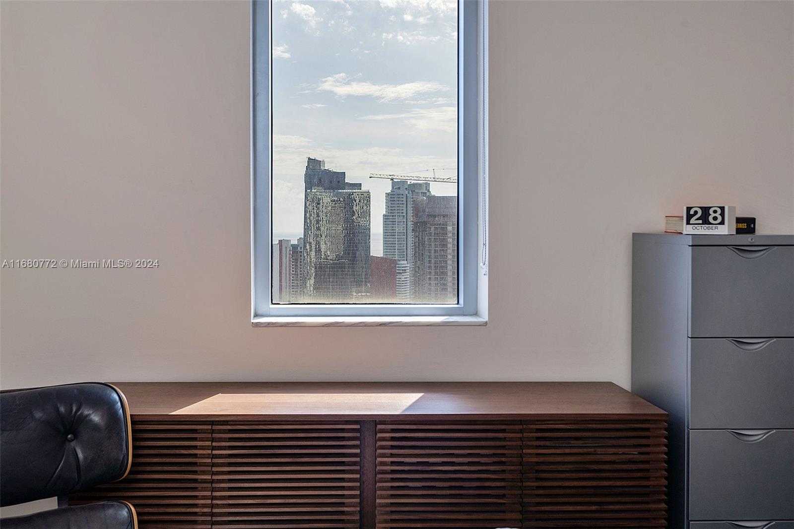 Small Image of 1060 BRICKELL AVE #3407, Miami Number 35