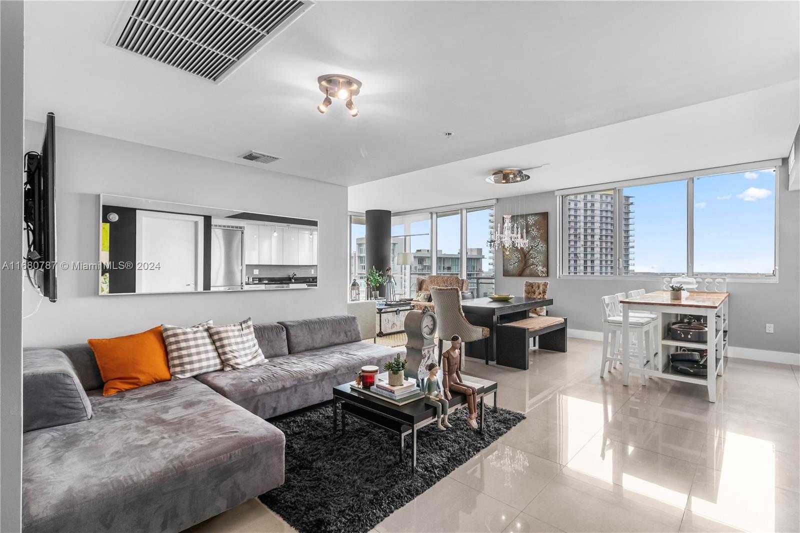 Small Image of 92 SOUTH WEST 3RD ST #3505, Miami Number 10