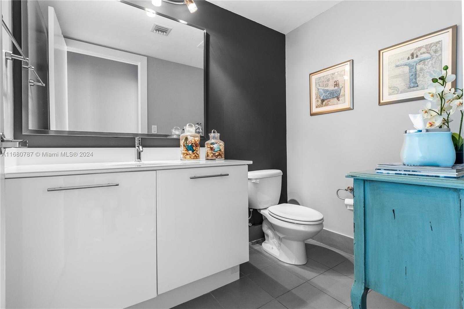Small Image of 92 SOUTH WEST 3RD ST #3505, Miami Number 12